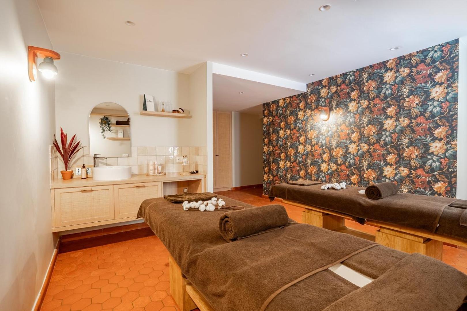 Villa Camille Hotel & Spa บันยุลส์-ซูร์-แมร์ ภายนอก รูปภาพ